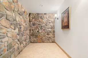 10230 NW Gloaming Ln, Portland, OR 97229 - Photo 32