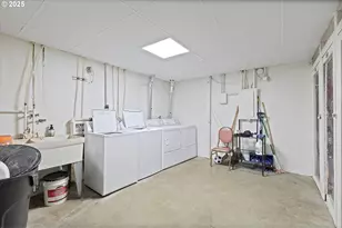 1823 NE Multnomah St, Portland, OR 97232 - Photo 20