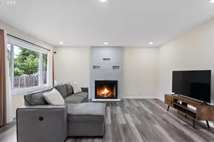 4220 SE 130th Ave, Portland, OR 97236 - Photo 4