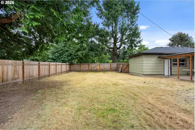 4220 SE 130th Ave, Portland, OR 97236 - Photo 26