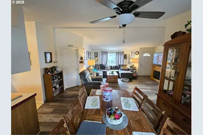 3200 Oak Terrace Dr #47, Lebanon, OR 97355 - Photo 6