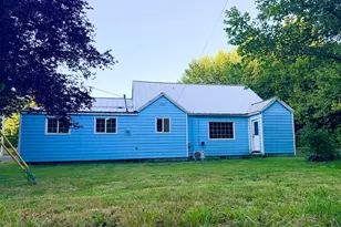 677 SE Moffitt Rd, Waldport, OR 97394 - Photo 2