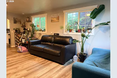677 SE Moffitt Rd, Waldport, OR 97394 - Photo 10