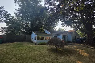 11448 SE 30th Ave SE, Milwaukie, OR 97222 - Photo 2