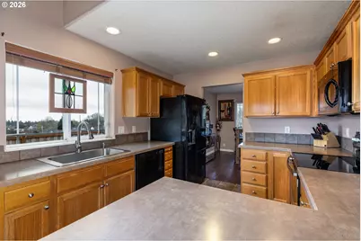 59600 Barr Ave, Saint Helens, OR 97051 - Photo 6