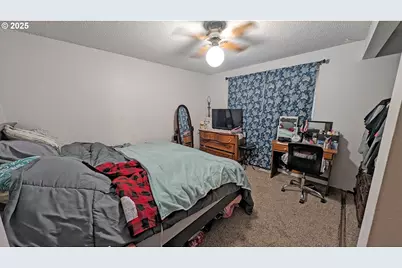 3128 Brittany Dr, Forest Grove, OR 97116 - Photo 12