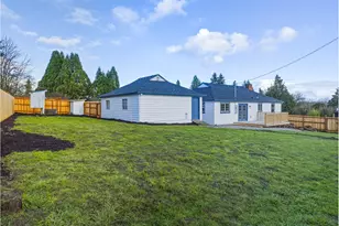 58007 Fisher Ln, Saint Helens, OR 97051 - Photo 4