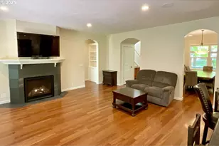 419 Salty Way, Eugene, OR 97404 - Photo 2