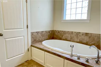 419 Salty Way, Eugene, OR 97404 - Photo 18