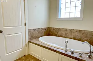 419 Salty Way, Eugene, OR 97404 - Photo 18