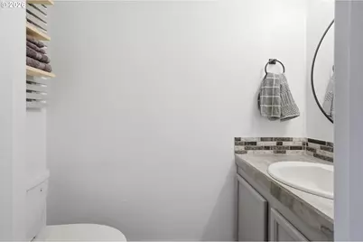 29640 SW Volley St #39, Wilsonville, OR 97070 - Photo 10