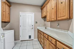 1689 Cinnamon Hill Dr, Salem, OR 97306 - Photo 20