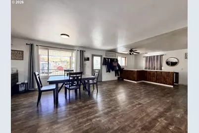 325 W Linden Way, Heppner, OR 97836 - Photo 10