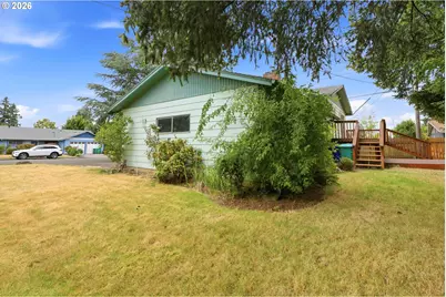 17610 NE Multnomah Dr, Portland, OR 97230 - Photo 6