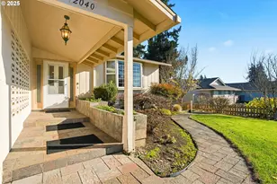 2040 N Country Club Dr, Canby, OR 97013 - Photo 4