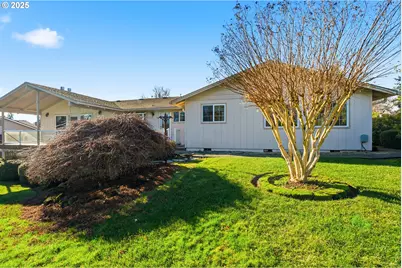 2040 N Country Club Dr, Canby, OR 97013 - Photo 38