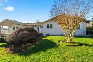 2040 N Country Club Dr, Canby, OR 97013 - Photo 38