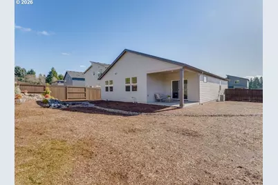 1127 W 15th St, La Center, WA 98629 - Photo 36