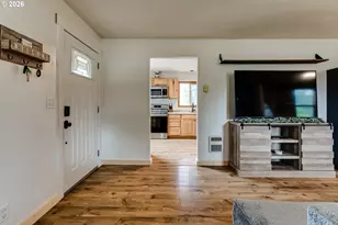 24723 Warthen Rd, Elmira, OR 97437 - Photo 4