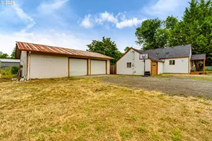 24723 Warthen Rd, Elmira, OR 97437 - Photo 28