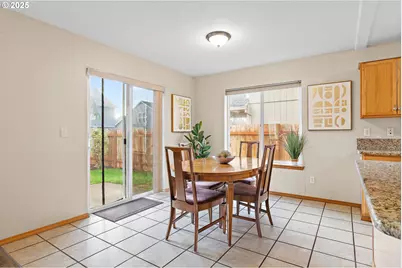 20794 Walnut St NE, Aurora, OR 97002 - Photo 12