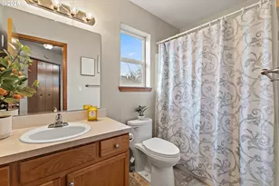 20794 Walnut St NE, Aurora, OR 97002 - Photo 26