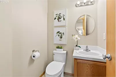 20794 Walnut St NE, Aurora, OR 97002 - Photo 10