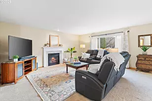 20794 Walnut St NE, Aurora, OR 97002 - Photo 4