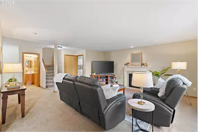 20794 Walnut St NE, Aurora, OR 97002 - Photo 6