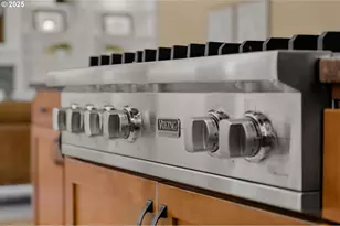 17634 Brookhurst Dr, Lake Oswego, OR 97034 - Photo 20