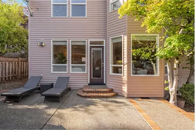 17634 Brookhurst Dr, Lake Oswego, OR 97034 - Photo 46