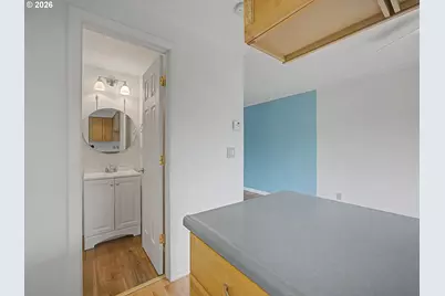 18508 NE Wasco St, Portland, OR 97230 - Photo 16