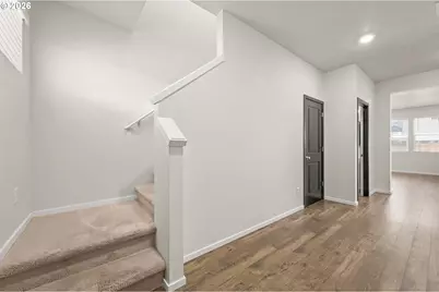 2952 V St, Springfield, OR 97477 - Photo 18