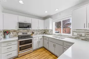 807 NW 13th Ave, Battle Ground, WA 98604 - Photo 10