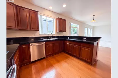 3468 SE Silver Fox Ave, Hillsboro, OR 97123 - Photo 16