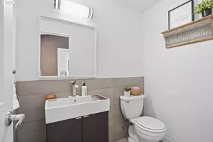 2329 NE 380th Ave, Washougal, WA 98671 - Photo 8