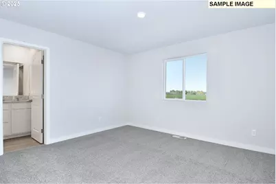 1185 Parkside Ave, Woodburn, OR 97071 - Photo 12