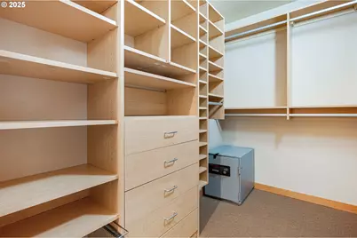 1255 NW 9th Ave #1305, Portland, OR 97209 - Photo 32