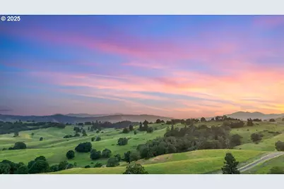 331 Metz Hill Rd, Oakland, OR 97462 - Photo 16