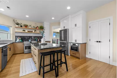 2709 NW 9th Ave, Camas, WA 98607 - Photo 14