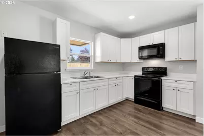2807 E 24th St, Vancouver, WA 98661 - Photo 10