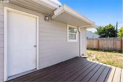 2807 E 24th St, Vancouver, WA 98661 - Photo 16