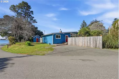 654 Madrona Ave, Port Orford, OR 97465 - Photo 6