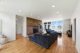 654 Madrona Ave, Port Orford, OR 97465 - Photo 14