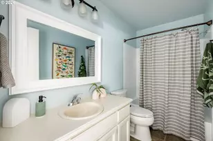 120 SW 102nd Ave, Portland, OR 97225 - Photo 22