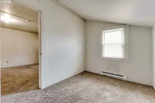 123 10th St, Springfield, OR 97477 - Photo 18