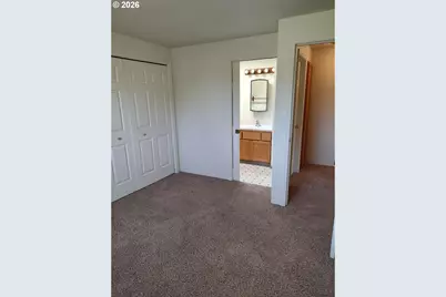 257 Smith Loop, Springfield, OR 97478 - Photo 8