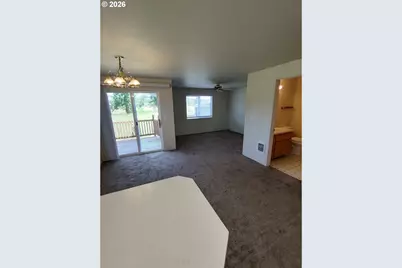 257 Smith Loop, Springfield, OR 97478 - Photo 4