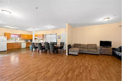 695 SE 197th Ave, Portland, OR 97233 - Photo 26