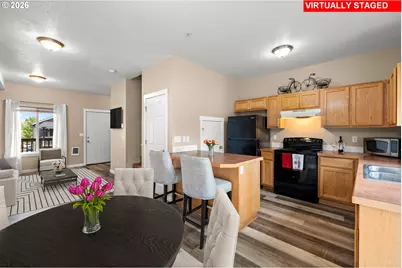 695 SE 197th Ave, Portland, OR 97233 - Photo 8